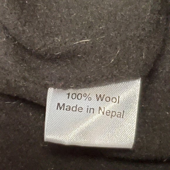 Wool Hat Kangaroo Design One Size Yellow Orange - Picture 5 of 5